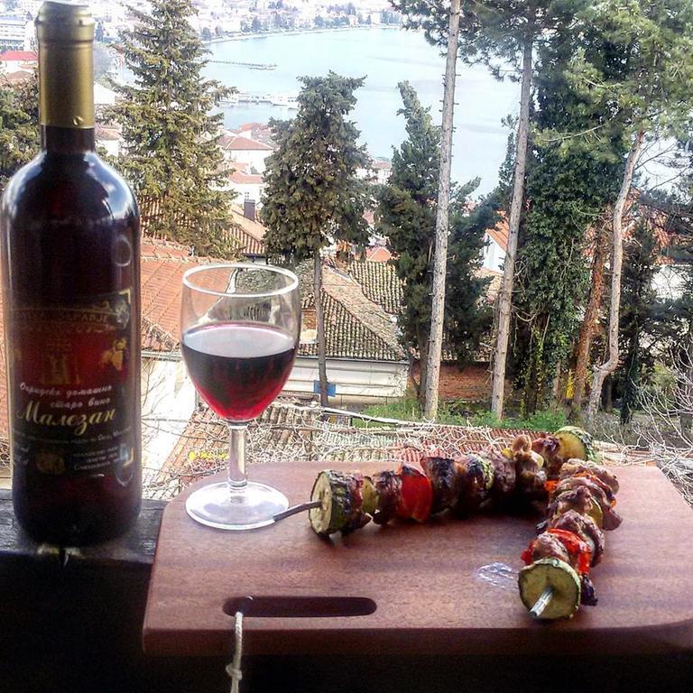 Chardak Apartments Ohrid Ngoại thất bức ảnh