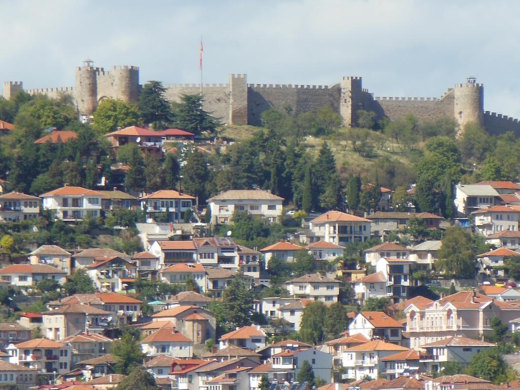 Chardak Apartments Ohrid Ngoại thất bức ảnh